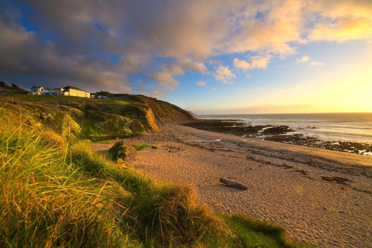 Bed and Breakfast Oa Surf Club Bude Zewnętrze zdjęcie